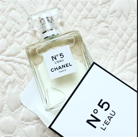 free Chanel perfume samples uk